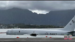 US Navy removes fuel from plane that overshot Hawaii runway