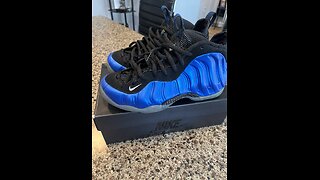 I’m a sneaker 👟 head series. Nike air Foamposite. Black/Blue