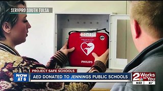 AED donated to Jennings Public Schools