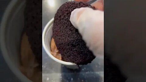 New trend Cake in a coffee cup #coffee #coffeelovers #coffeecake #yummy #satisfyingvideos