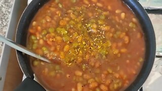 British Baked Beans and Mushy Peas with Tarragon and Mint Recipe | Granny's Kitchen Recipes