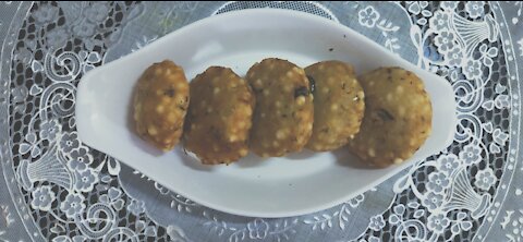 Shabudana Vada ( Sago cutlet) Indian recipes