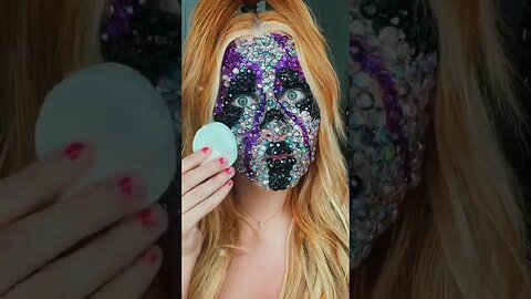 Bejeweled Scream Makeup 😱