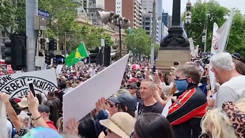 AUSTRALIA - Thousands Chant "We Say No!" In Melbourne To New Mandates