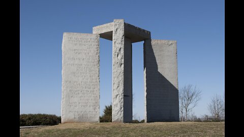 Georgia Guidestones - Kamienne Stonehenge Ameryki - ZNISZCZONE