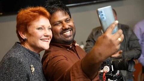 On the Campaign Trail with Senator Pauline Hanson & One Nation In Victoria