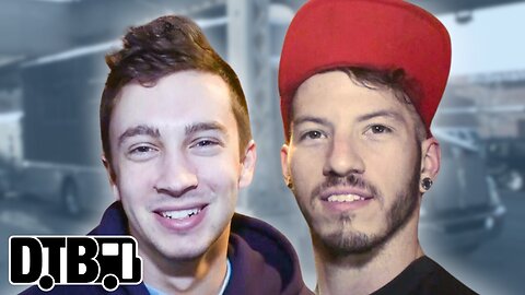 Twenty One Pilots - BUS INVADERS (Revisited) Ep. 237 [2013]