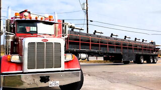 World's Largest BBQ Weighs 50 Tons | RIDICULOUS RIDES