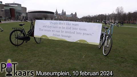 persvrijheid stopt oorlog - demonstratie Museumplein Amsterdam voor de vrijlating van Julian Assange