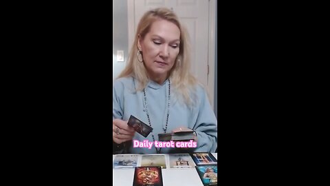 Daily Tarot card reading