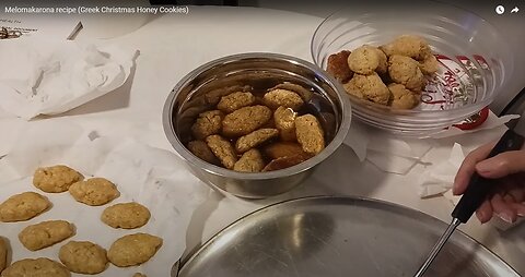 Melomakarona recipe (Greek Christmas Honey Cookies)
