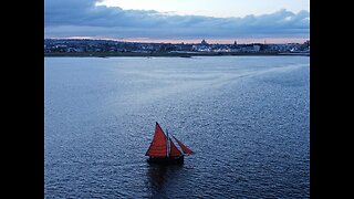 Galway Hooker Caper Beag On The Bay