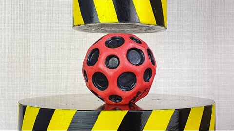 Bouncing Ball vs Hydraulic Press