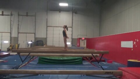 Kokomotion Class 1 - Beam - Jumps - Straight Jump on High Beam