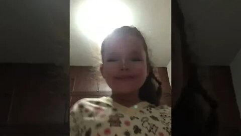 PEGOU O CELULAR E FEZ ISSO #tiktok #viral #infantil #shorts