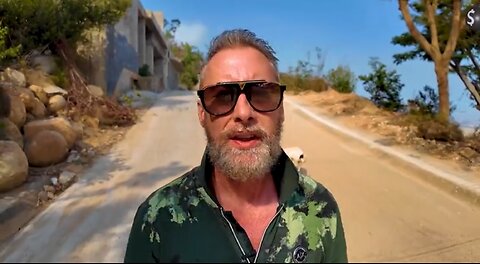 Jeff Berwick - Beautiful HAARP Sunsets, Chemtrail & Nanoparticle Genocide!