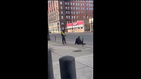 Warning, graphic, homeless man killed broad daylight execution style in St. Louis