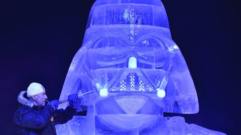 Star Wars: The Force Awakens | Ice Sculptures