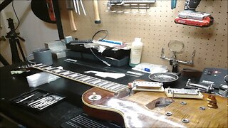 Closer Look at this Chibson Les Paul Standard Video #2