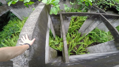 Parkour athlete discovers abandoned resort in Caribbean jungle