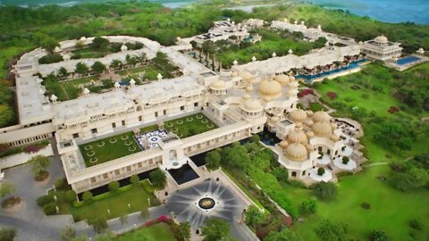 OBEROI UDAIVILAS: THE MOST LUXURIOUS HOTEL IN INDIA