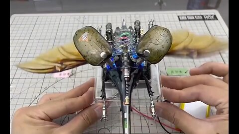 Realistic mechanical insect