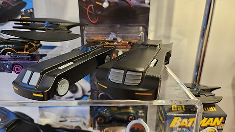 Premium Hotwheels 90s Animated Series Batmobile vs. Jada Diecast Comparison