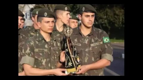 Foi um militar do exercito que oficializou o feriado de Nossa Senhora Aparecida Padroeira do Brasil