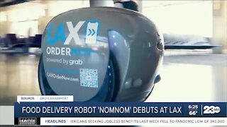 Food delivery robot 'NomNom' debuts at LAX