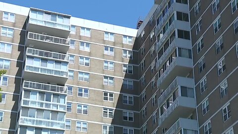 Residents forced out of Cincinnati high-rise after water break knocks out electricity