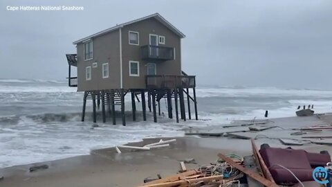 Rising Sea Levels Are Causing Homes in North Carolina’s Outer Banks to Collapse