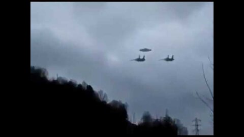 Air Force Hunts Hunting UFOs