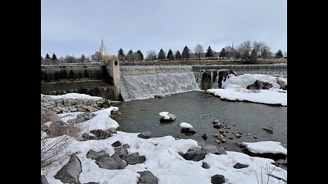 🌿Enjoying the Ultimate Nature Escape in Idaho Falls, ID.. even when the Fish isn't biting🎣😞 #shorts