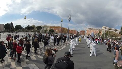 C'était il y a un an ! Les masques blancs à Nice #VR360