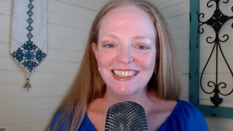 "Coffee and a Mike" episode #774 with Melody Wright | Why RE agents will become the casualty