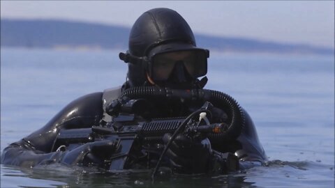 Croatian Special Forces team up with US Navy SEALs