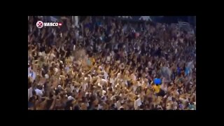Explosão da torcida com o gol - Vasco 1x0 Ponte Preta - Gol do Raniel