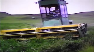 1980 John Deere Still Cuts Hay