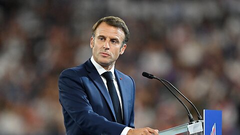 Presidente de Francia Macron abucheado en la inauguración del campeonato de rugby