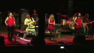 Concert benefit for Randy Bowles: Hundreds came out to support his fight with cancer