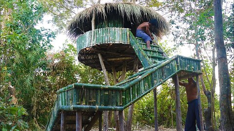 Make Ladders To Tree Hut