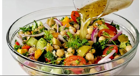 Mediterranean Chickpea Salad Recipe!