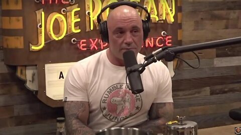 Our 400th LIVE Show! (Pizza Gift Card Giveaway!) Joe Rogan Has ZERO Credibility On ALL Subjects!