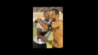 Ferroviária 0x1 Vasco - Nenê e Raniel comemorando