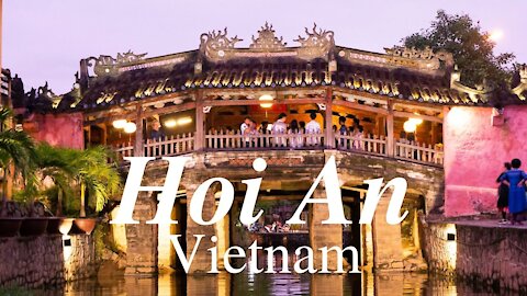 Travel bloggers discover the magical town of Hoi An in Vietnam