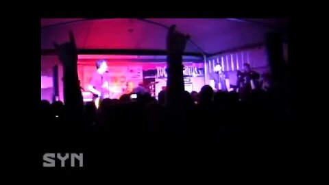 MXPX Performs Chick Magnet in Hole In The Wall at SXSW