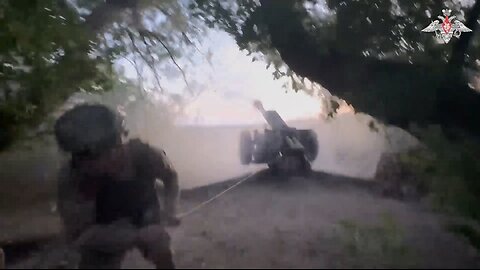 💥 D-30 howitzer wipes out enemy fortifications and manpower