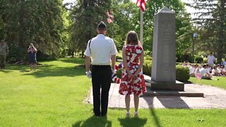 DeWitt honors those that served and remembers the fallen with parade and service