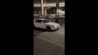 R32 GTR turns up to Daikoku