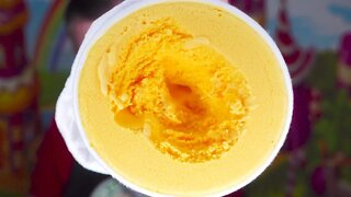 Van Leeuwen Kraft Macaroni & Cheese French Ice Cream Review